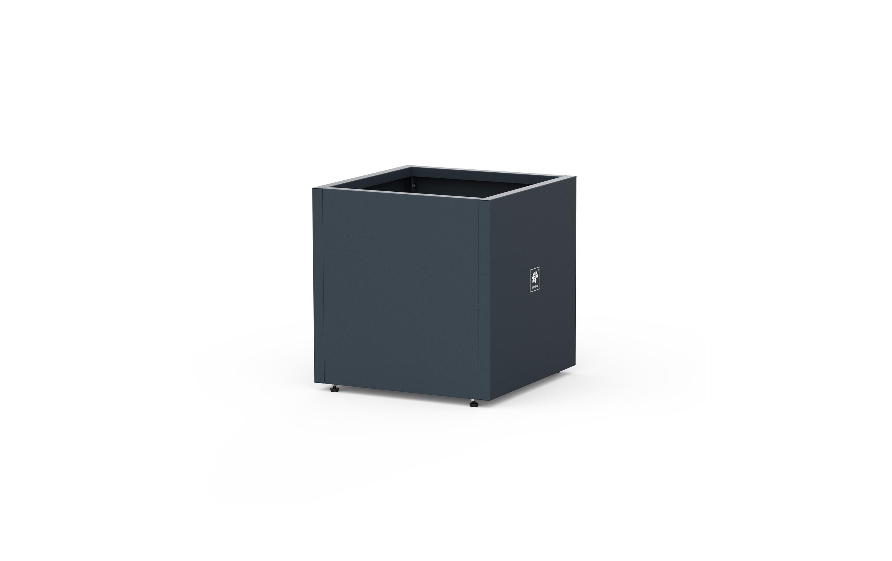 Herstera Metal Planter Cube