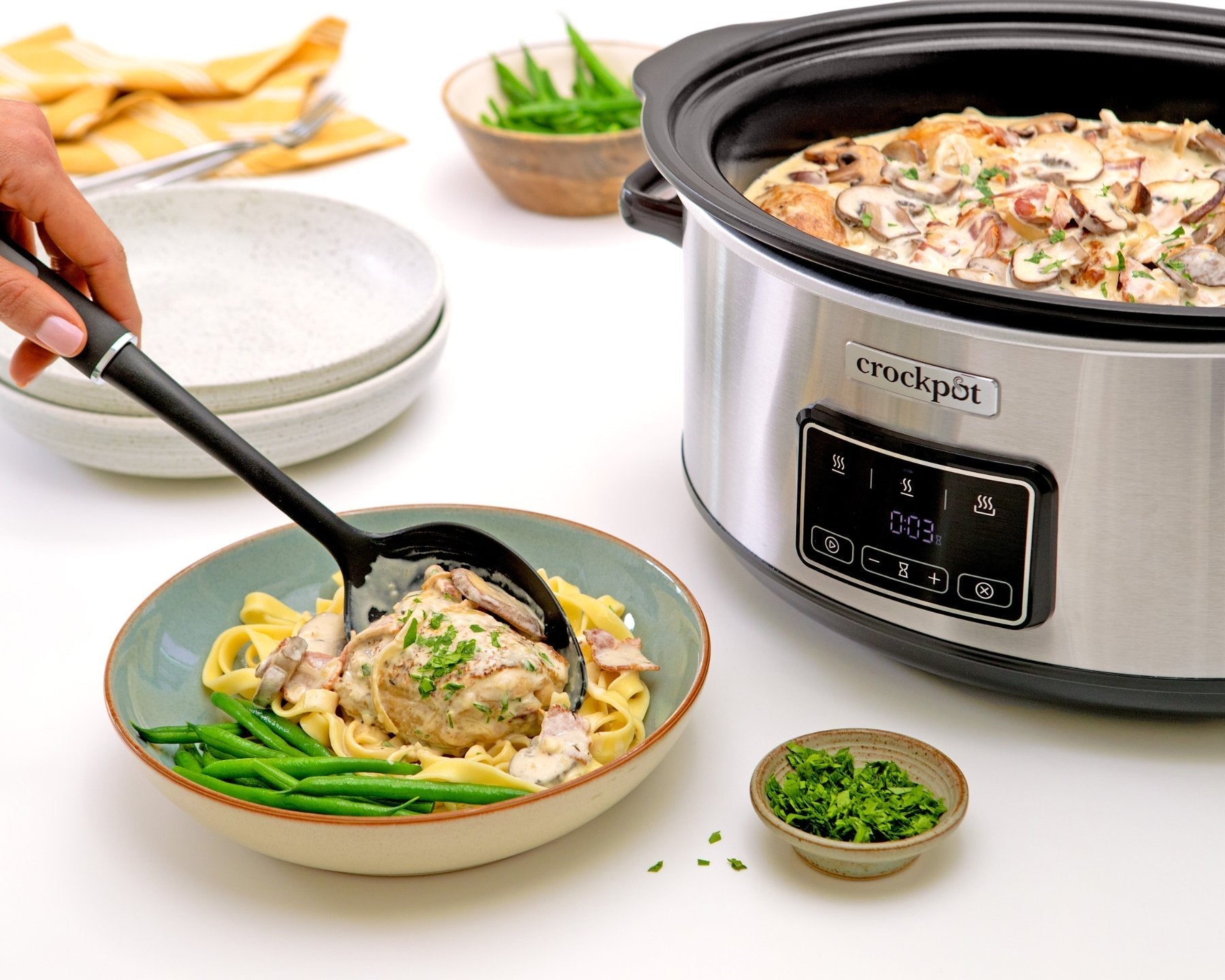 Crock-pot ® Sizzle & Stew, 3.5L Slow Cooker - eShoppen GmbH